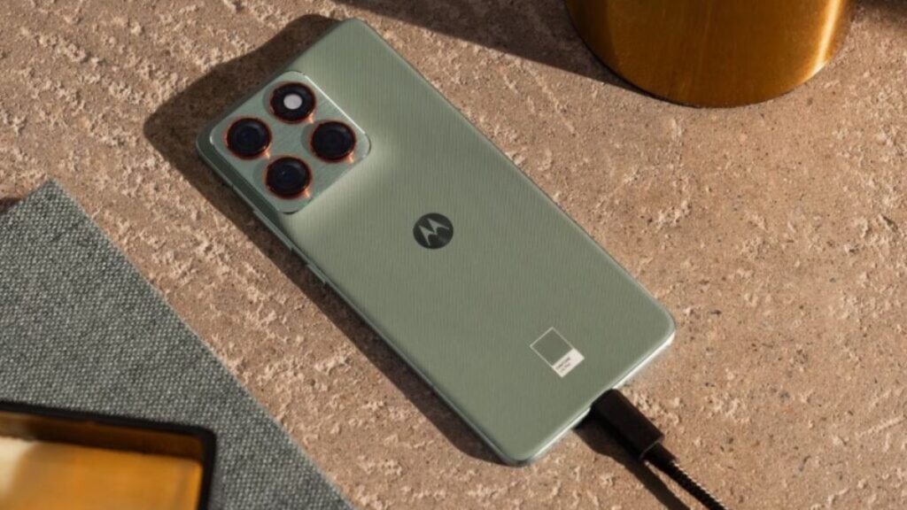 Battery and Charging Features