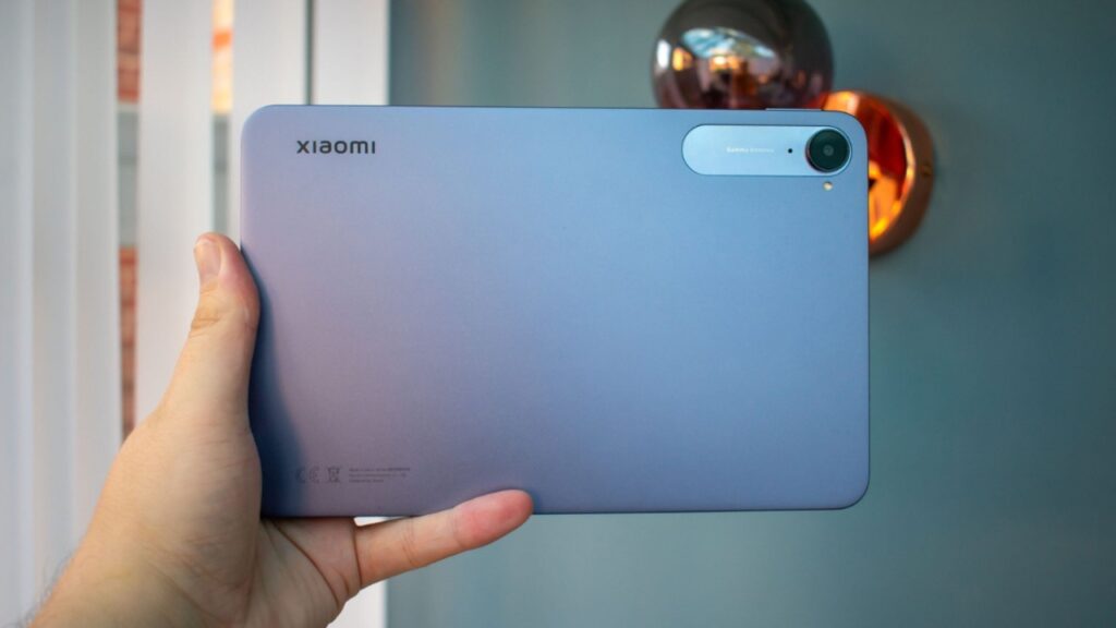 Compact Size with Premium Build Makes Xiaomi Pad Mini Easy to Carry and Comfortable to Use
